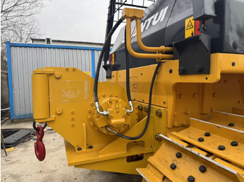 Bulldozer SHANTUI