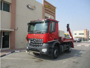 Skip loader truck MERCEDES-BENZ Arocs 1832
