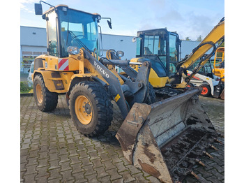 Wheel loader VOLVO L30G