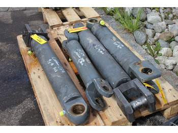 Hydraulic cylinder for Construction machinery Liebherr L514: picture 4