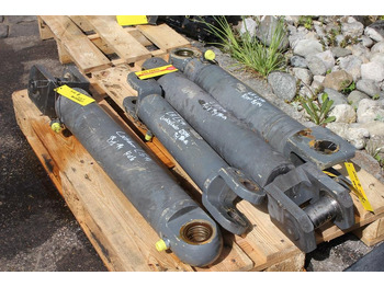 Hydraulic cylinder for Construction machinery Liebherr L514: picture 2