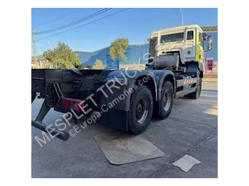 Cab chassis truck MAN TGS 33.360: picture 2