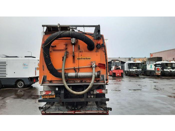 Road sweeper VOLVO M9 4x2R + Johnston Beam VX800 Road Cleaner: picture 3