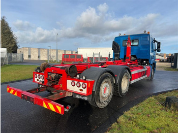 Hook lift truck Volvo FM450: picture 3