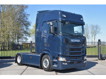 Tractor unit SCANIA S 450