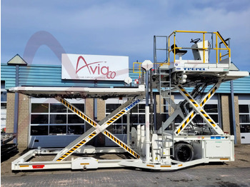 Aircraft cargo loader TREPEL CHAMP 70W: picture 5