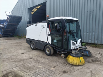 Road sweeper BUCHER