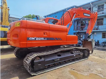 Crawler excavator DOOSAN DX225LC