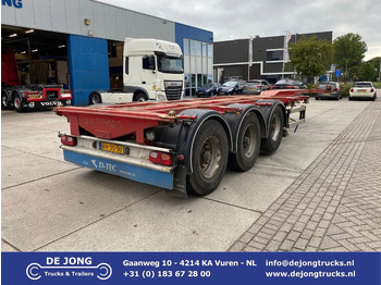 Container transporter/ Swap body semi-trailer D-TEC