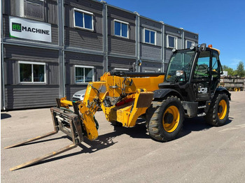 Telescopic handler JCB