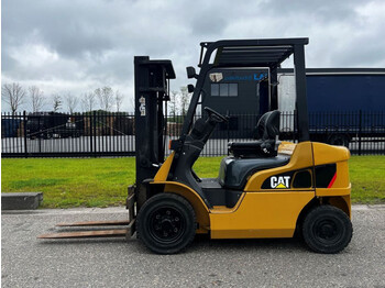 Diesel forklift Caterpillar DP25NT: picture 2