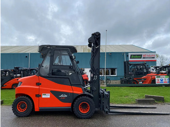 Electric forklift LINDE E