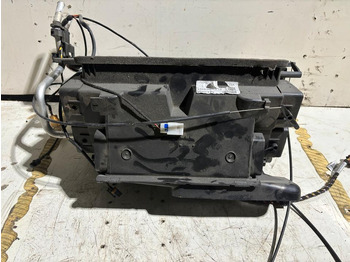 Heating/ Ventilation for Truck MAN TGL Innenraum Gebläse/Heizung 81.61900.6427: picture 5 Heating/ Ventilation for Truck MAN TGL Innenraum Gebläse/Heizung 81.61900.6427: picture 5