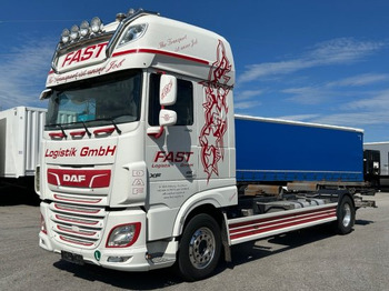 Container transporter/ Swap body truck DAF XF 480
