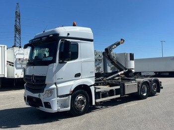 Hook lift truck MERCEDES-BENZ Actros 2545