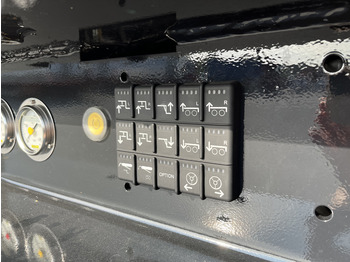 New Low loader semi-trailer Doll 2-Achs-Tiefbett-Sattelauflieger Pantherfahrwerk: picture 4 New Low loader semi-trailer Doll 2-Achs-Tiefbett-Sattelauflieger Pantherfahrwerk: picture 4