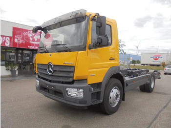 Cab chassis truck MERCEDES-BENZ Atego