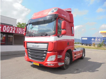 Tractor unit DAF CF 400