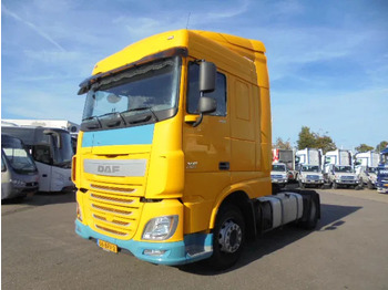 Tractor unit DAF XF 440