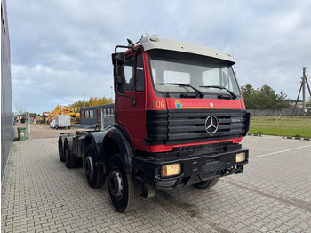 Cab chassis truck Mercedes-Benz 3234: picture 2