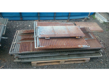 Attachment NEW HOLLAND