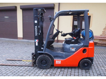 LPG forklift Wózek widłowy Toyota 8FGF15 2018 TRIPLEX system SAS (blokowanie tylnej osi): picture 3 LPG forklift Wózek widłowy Toyota 8FGF15 2018 TRIPLEX system SAS (blokowanie tylnej osi): picture 3