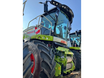 Forage harvester CLAAS Jaguar 950
