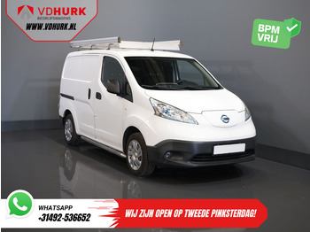 Small van NISSAN e-NV200