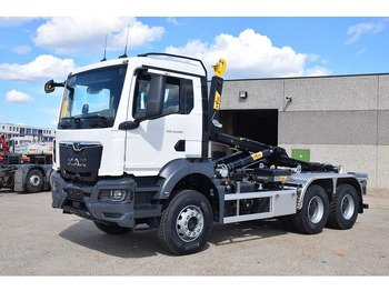 Hook lift truck MAN TGS 33.440: picture 3