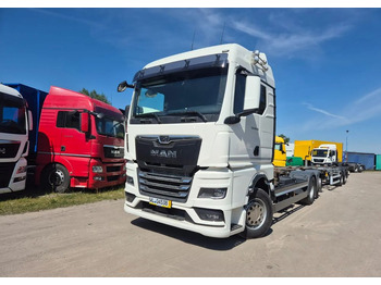 Cab chassis truck MAN TGX 26.510