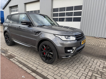 Car LAND ROVER