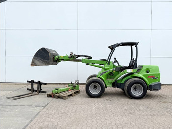 Telescopic wheel loader AVANT