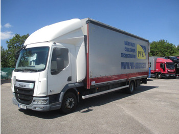 Curtainsider truck DAF LF 260