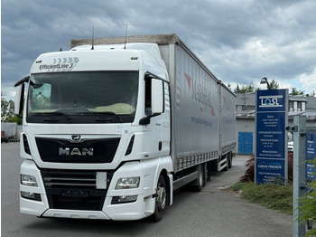 Curtainsider truck MAN TGX