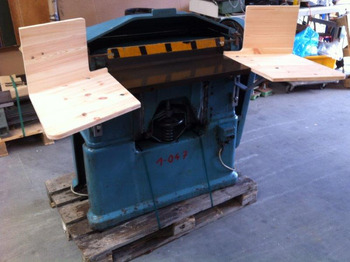 Binding machine