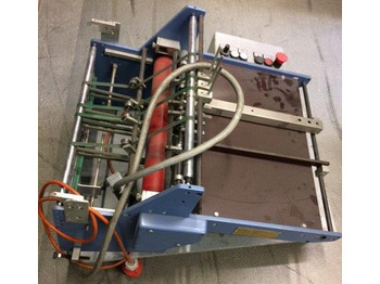 Folding machine