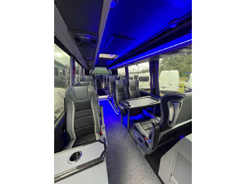 Coach MERCEDES-BENZ Sprinter 519