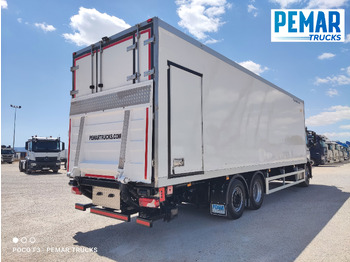 Leasing of MERCEDES-BENZ ANTOS 2535 6X2 FRIGORIFICO MERCEDES-BENZ ANTOS 2535 6X2 FRIGORIFICO: picture 3 Leasing of MERCEDES-BENZ ANTOS 2535 6X2 FRIGORIFICO MERCEDES-BENZ ANTOS 2535 6X2 FRIGORIFICO: picture 3
