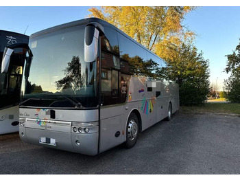 Coach VAN HOOL