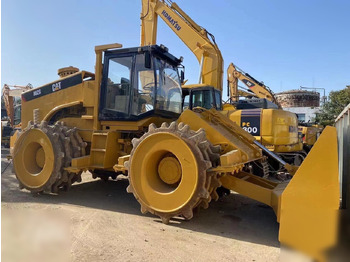 Compactor CATERPILLAR 826G: picture 5