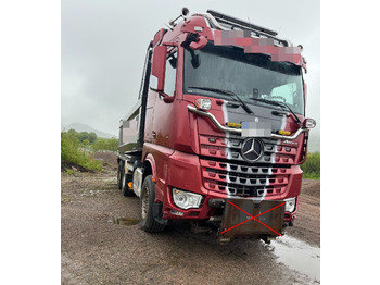Tipper MERCEDES-BENZ Arocs 2658