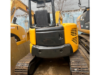 Crawler excavator