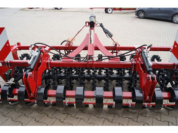 Leasing of Lupus Crosskillwalze / Crosskill roller / Rouleau tandem avant Crosskill / Rodillo tándem delantero Wał przedni tandem Crosskill 3 m Lupus Crosskillwalze / Crosskill roller / Rouleau tandem avant Crosskill / Rodillo tándem delantero Wał przedni tandem Crosskill 3 m: picture 4 Leasing of Lupus Crosskillwalze / Crosskill roller / Rouleau tandem avant Crosskill / Rodillo tándem delantero Wał przedni tandem Crosskill 3 m Lupus Crosskillwalze / Crosskill roller / Rouleau tandem avant Crosskill / Rodillo tándem delantero Wał przedni tandem Crosskill 3 m: picture 4