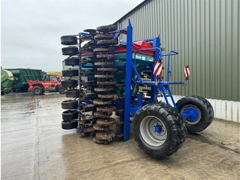 Combine seed drill Moore Tandem Uni-Drill 6m Moore Tandem Uni-Drill D: picture 2 Combine seed drill Moore Tandem Uni-Drill 6m Moore Tandem Uni-Drill D: picture 2