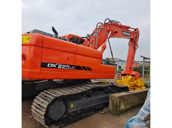 Crawler excavator DOOSAN DX225LC