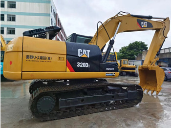 Crawler excavator CATERPILLAR 320D2