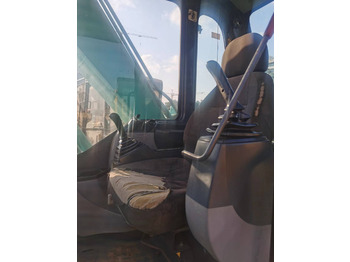 Mini excavator KOBELCO SK75: picture 3