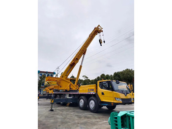 Mobile crane XCMG QY75K: picture 3