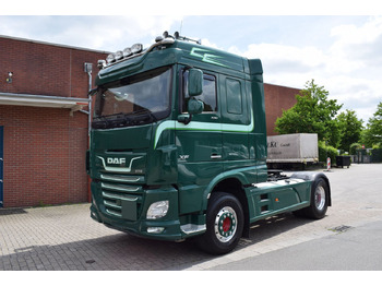 Tractor unit DAF XF 530