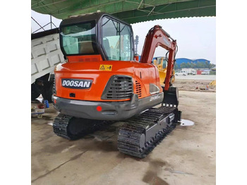 Mini excavator DOOSAN DX60-9C